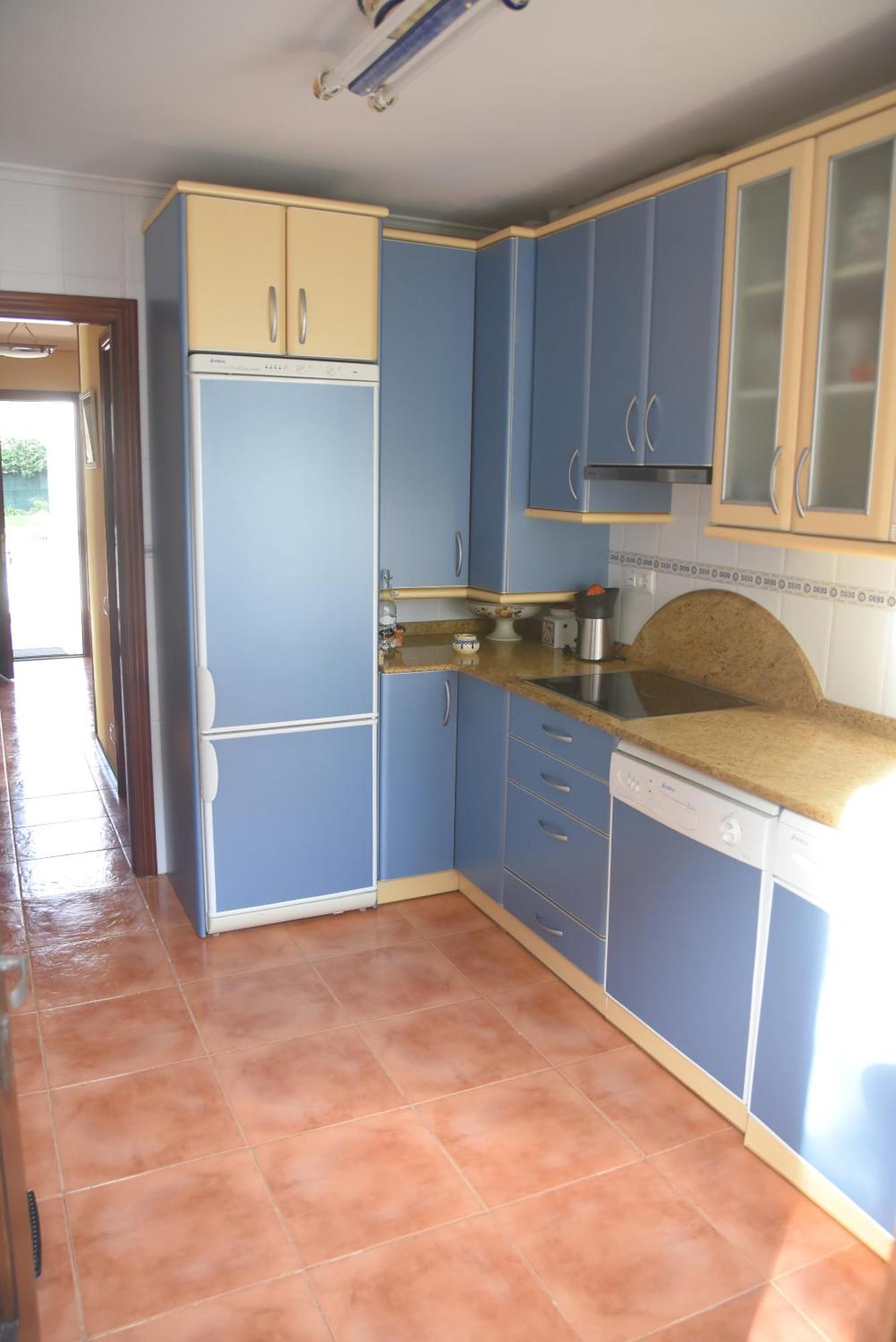Chalet En Urbanizacion Con Piscina Argonos Exterior photo